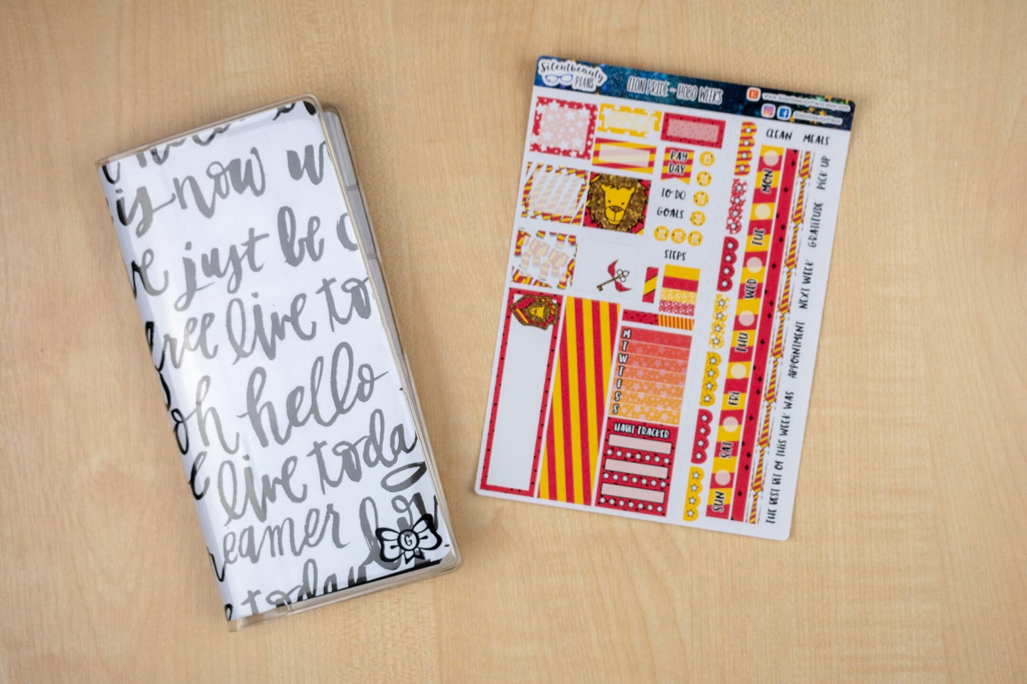 Lion Pride | Hobonichi Weeks