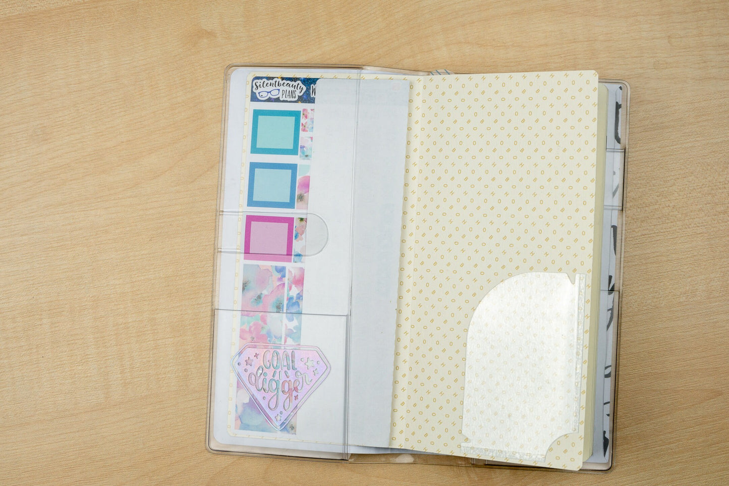 Simply Pretty | Hobonichi Weeks